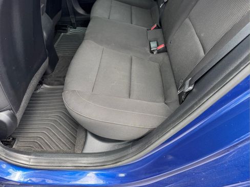 Used 2019 Kia Forte LXS FWD image 9