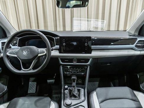 New 2026 Volkswagen Taos SEL AWD/4WD image 14