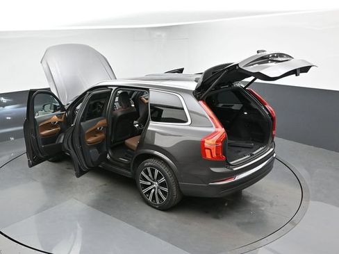 Used 2023 Volvo XC90 B6 Plus w/ Protection Package Premier AWD/4WD image 51