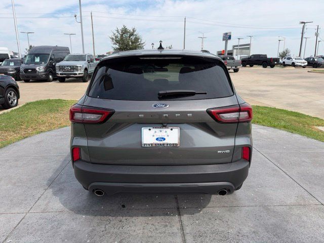 Certified 2025 Ford Escape ST-Line AWD/4WD image 6