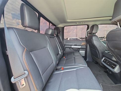 Used 2025 Ford F250 Lariat w/ Lariat Ultimate Package AWD/4WD image 33
