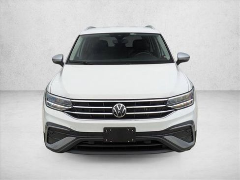 Used 2024 Volkswagen Tiguan Wolfsburg Edition AWD/4WD image 2