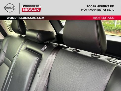 Certified 2025 Nissan Rogue SV w/ SV Premium Package AWD/4WD image 28