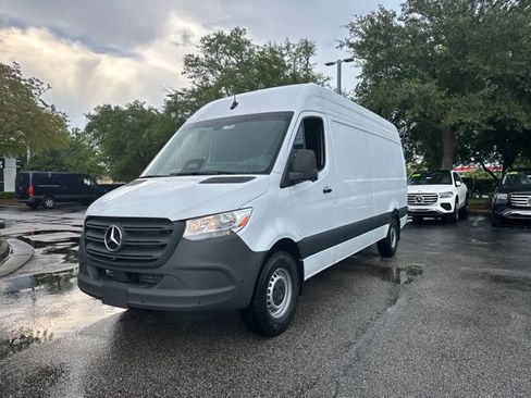 New 2026 Mercedes-Benz Sprinter 2500 image 2