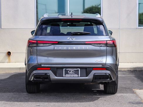 Certified 2023 INFINITI QX60 Luxe w/ Cargo Package FWD image 5