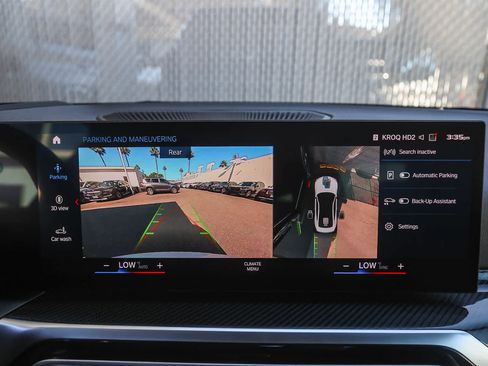 Used 2024 BMW M4 Competition image 21