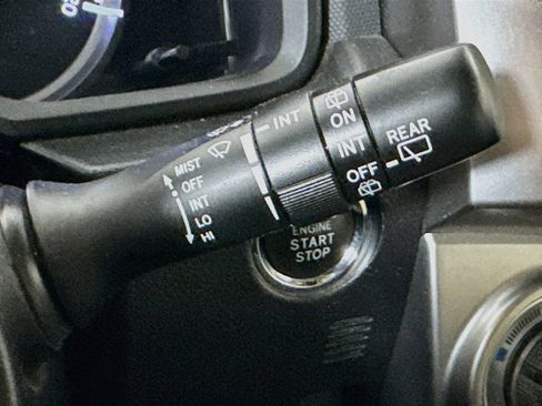 Used 2014 Toyota 4Runner Limited RWD image 13