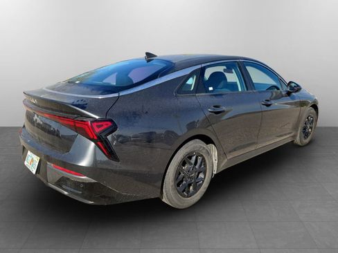 Used 2025 Kia K5 LXS FWD image 6