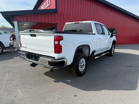 Used 2021 Chevrolet Silverado 2500 LT w/ Z71 Off-Road Package image 4