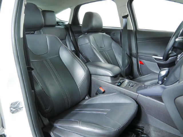 Used 2014 Ford Focus Titanium FWD image 14