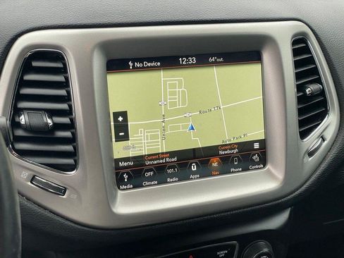Used 2019 Jeep Compass Latitude w/ Popular Equipment Group AWD/4WD image 21