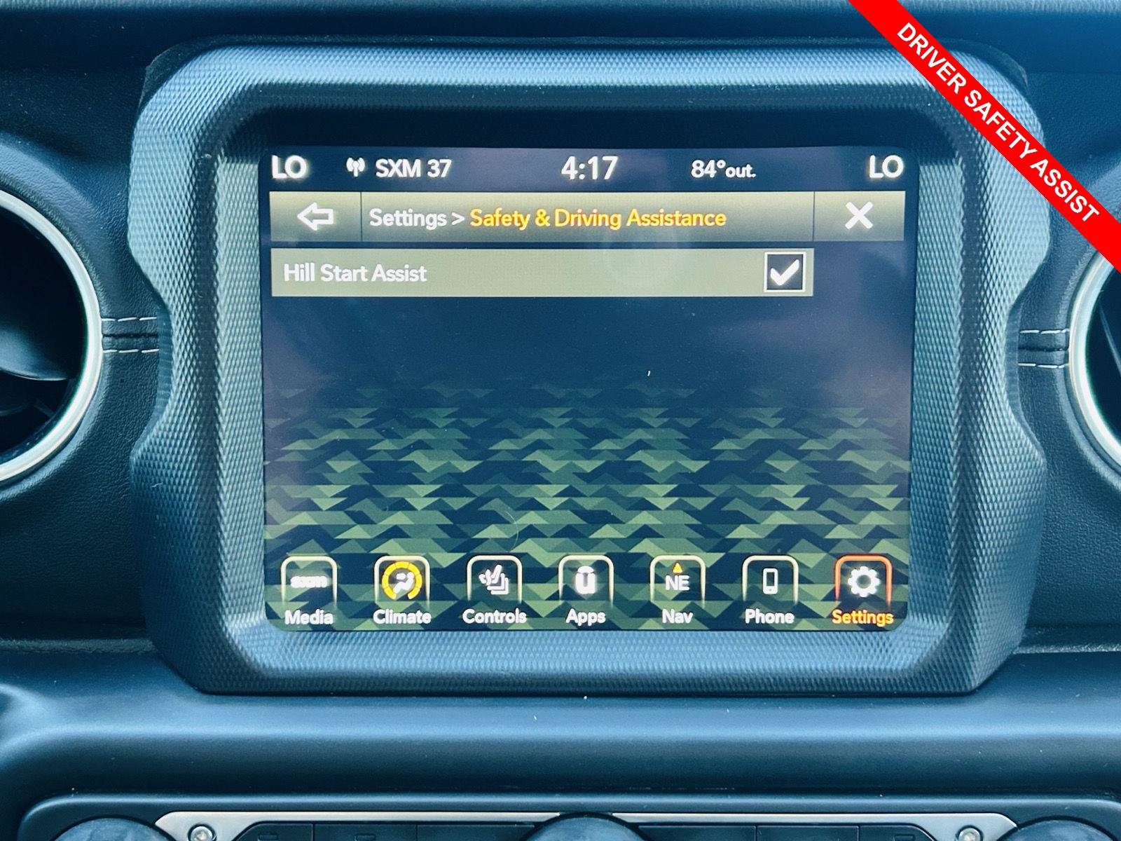 Used 2020 Jeep Gladiator Overland AWD/4WD image 5