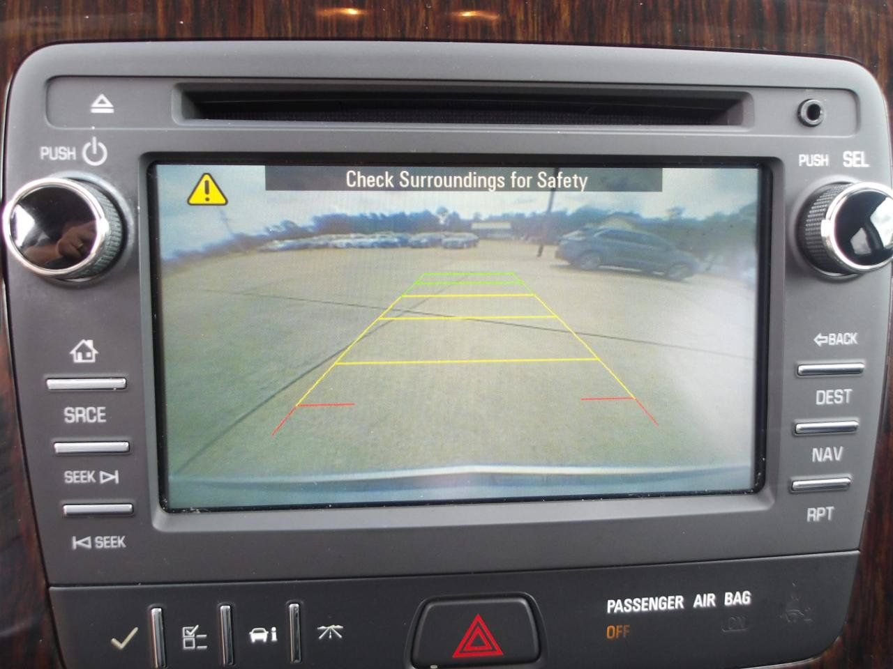 Used 2017 Chevrolet Traverse LT FWD image 20