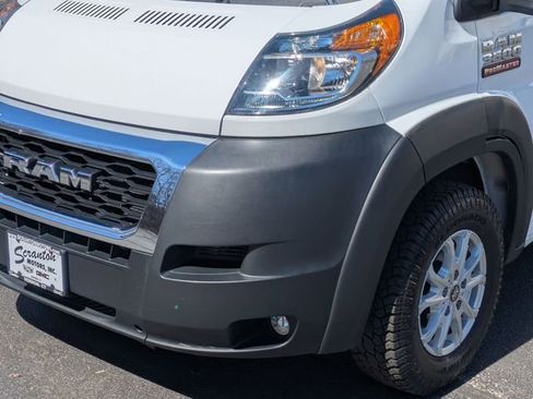 Used 2019 RAM ProMaster 3500 w/ Premium Appearance Group FWD image 9