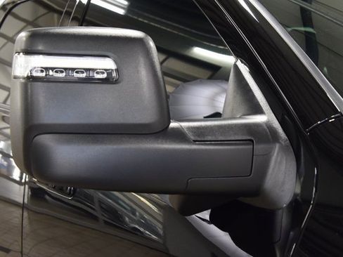 Used 2024 RAM 3500 Big Horn w/ Towing Technology Group image 14