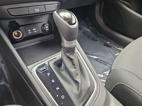 Used 2022 Hyundai Accent SE image 19