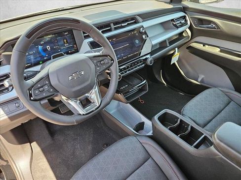 New 2027 Chevrolet Bolt RS w/ Super Cruise Package FWD image 3