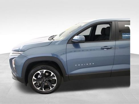 Certified 2025 Chevrolet Equinox LT AWD/4WD image 5