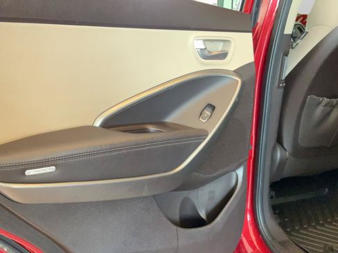 Used 2018 Hyundai Santa Fe Sport AWD/4WD image 24