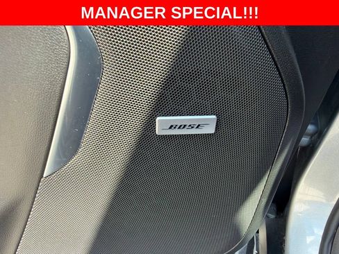 Used 2024 Chevrolet Tahoe High Country AWD/4WD image 20