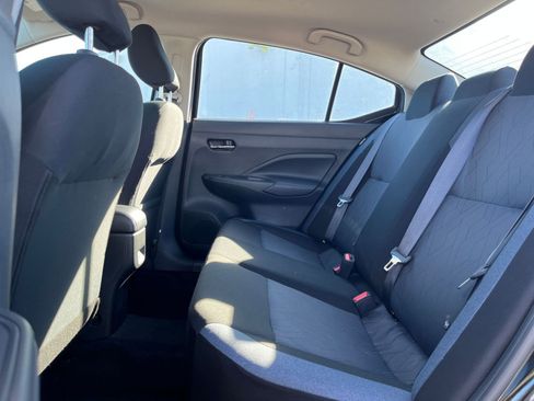 Used 2025 Nissan Versa SV FWD image 23