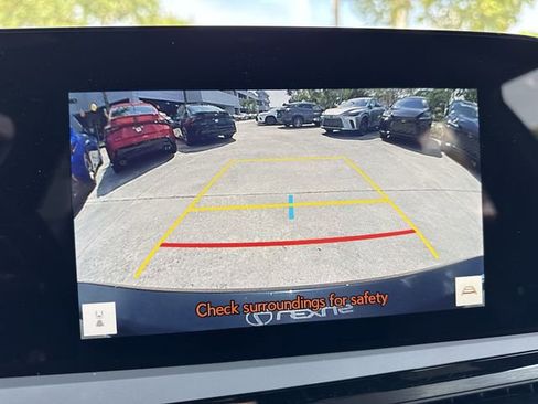 Used 2025 Lexus ES 350 w/ Premium Package FWD image 17