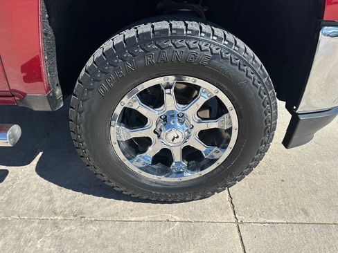 Used 2018 Chevrolet Silverado 1500 LT w/ All Star Edition AWD/4WD image 35