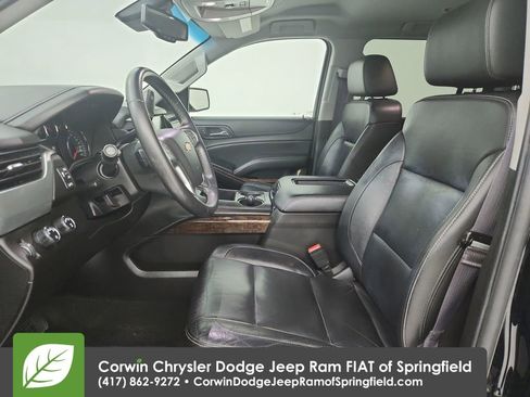 Used 2017 Chevrolet Suburban LT image 19