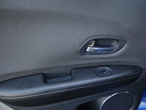 Used 2021 Honda HR-V EX image 23