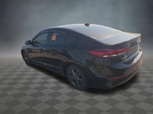 Used 2018 Hyundai Elantra Value Edition FWD image 4