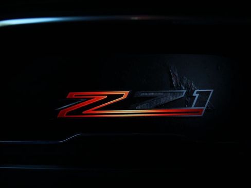 Used 2022 Chevrolet Tahoe Z71 w/ Z71 Off-Road Package AWD/4WD image 45