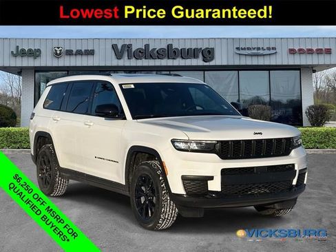 New 2025 Jeep Grand Cherokee L Altitude image 1