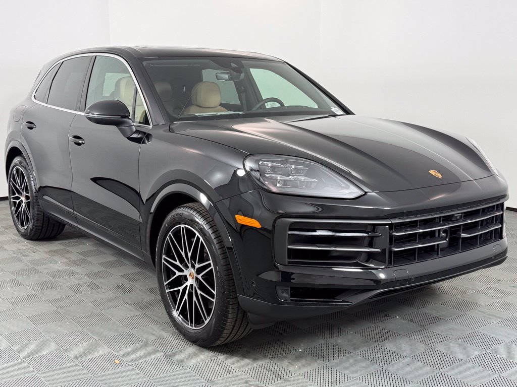 Certified 2026 Porsche Cayenne AWD/4WD image 9