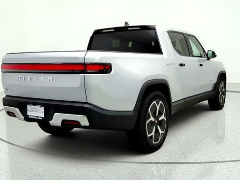 Used 2023 Rivian R1T Adventure AWD/4WD image 5