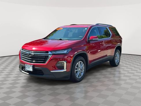 Used 2023 Chevrolet Traverse LT w/ LPO, Floor Liner Package AWD/4WD image 7