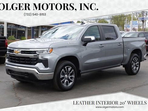 Used 2023 Chevrolet Silverado 1500 LT AWD/4WD image 1