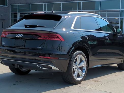Used 2019 Audi Q8 Premium Plus w/ Premium Plus image 6