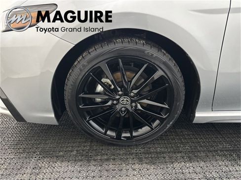 Used 2023 Toyota Camry XSE image 23