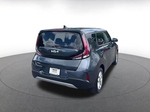 Used 2025 Kia Soul LX w/ LX Technology Package FWD image 14