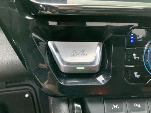 Used 2023 GMC Sierra 1500 AT4 w/ AT4 Premium Package image 39