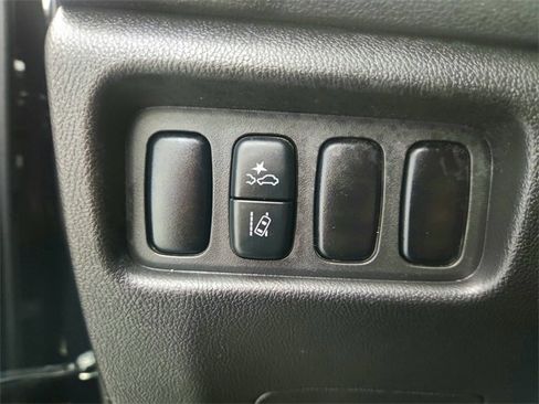 Used 2024 Mitsubishi Outlander Sport ES image 27