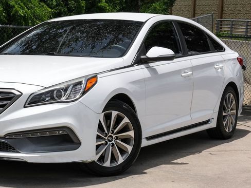 Used 2016 Hyundai Sonata Sport FWD image 12