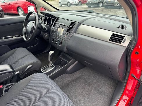 Used 2012 Nissan Versa Hatchback w/ SL Navigation Pkg FWD image 18
