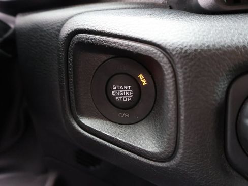 Used 2024 Jeep Wrangler Unlimited AWD/4WD image 31