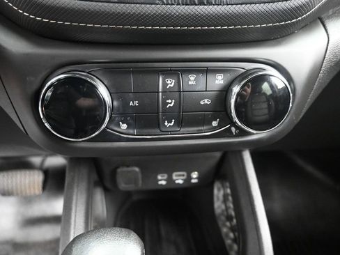 Used 2023 Chevrolet TrailBlazer ACTIV FWD image 16