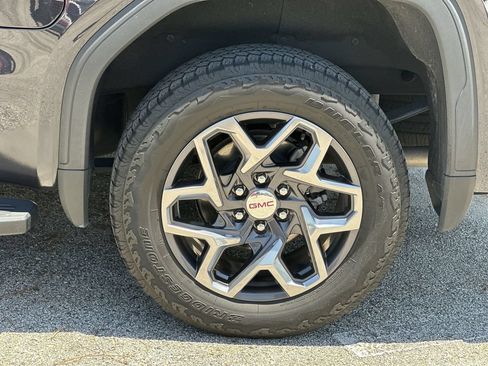 Certified 2023 GMC Sierra 1500 SLT AWD/4WD image 33