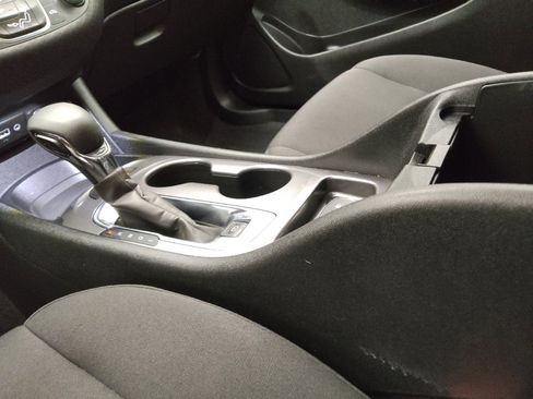 Used 2025 Chevrolet Malibu LS FWD image 26