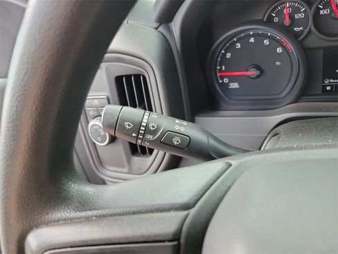 Used 2020 Chevrolet Silverado 1500 Custom w/ Custom Value Package image 31