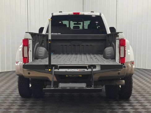 Used 2022 Ford F350 King Ranch w/ King Ranch Ultimate Package AWD/4WD image 30