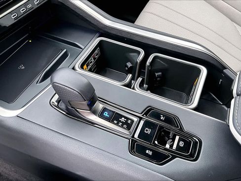 Certified 2026 Lexus TX 500h AWD w/ Technology Package image 15